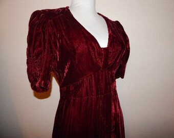 1930s velvet dress