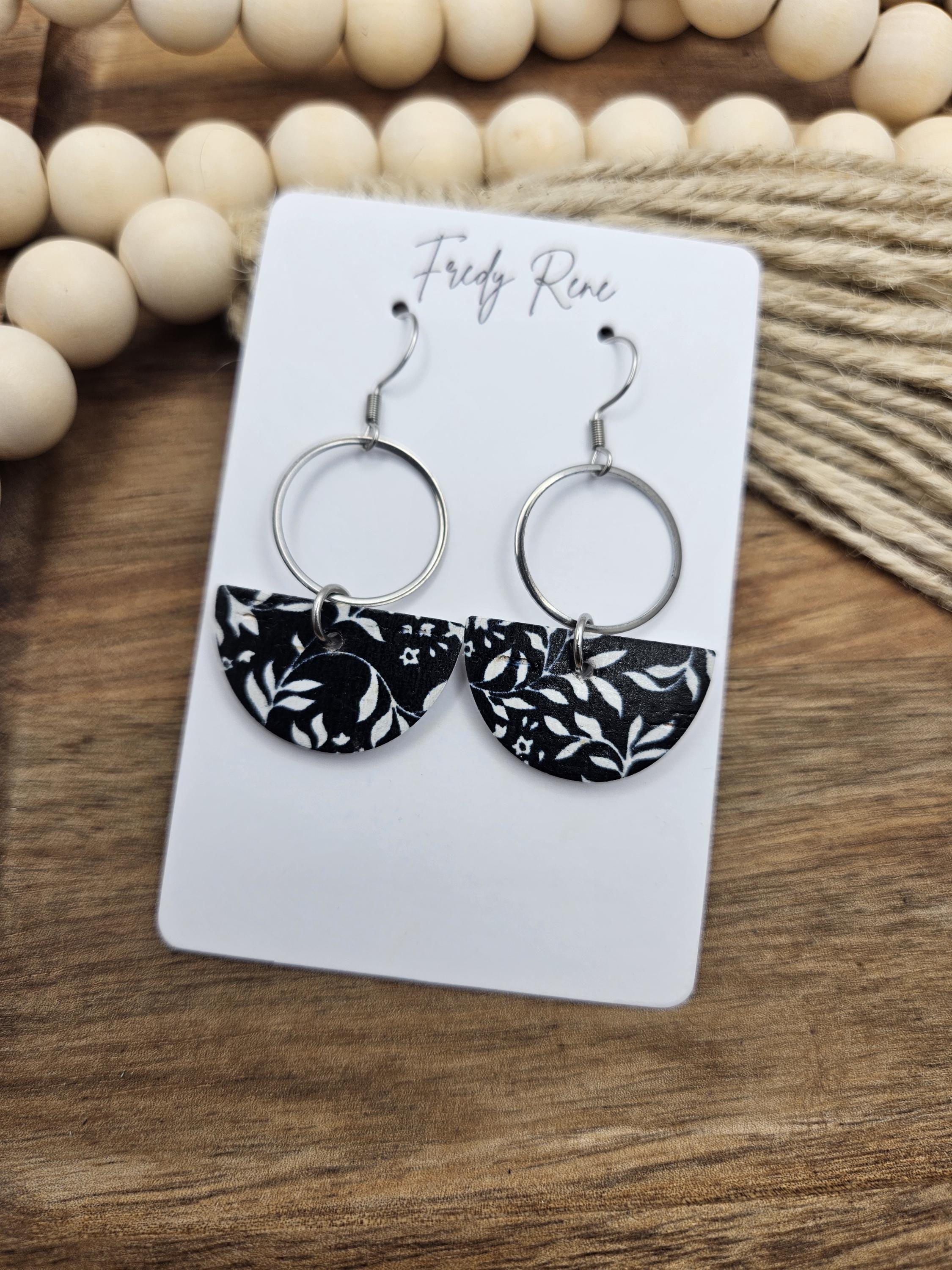 Black & White Floral Cork Earrings with Genuine Leather Backing - Thumbnail 6