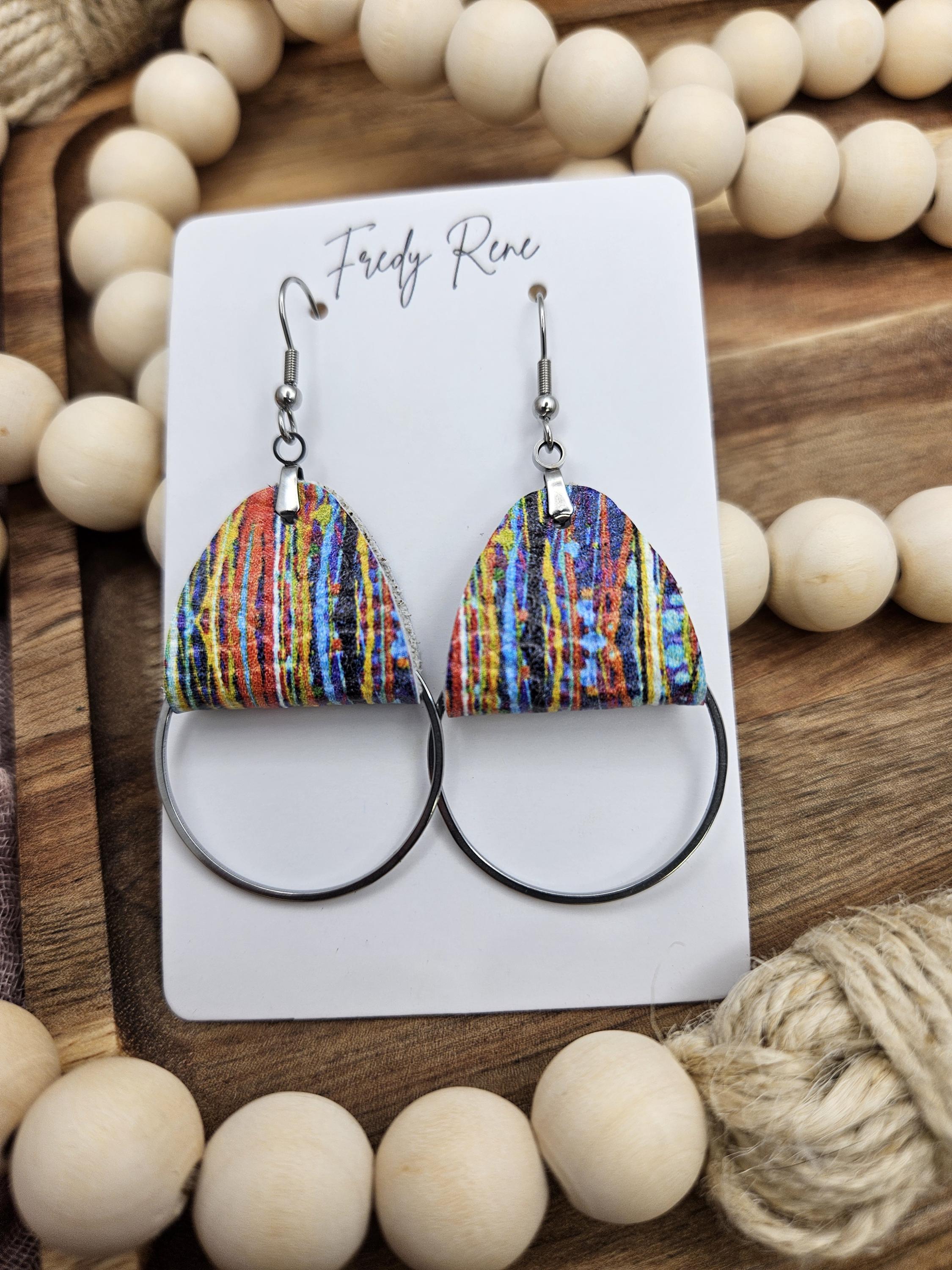 Handmade Striped Genuine Leather Earrings with Metal Circle Detail - Thumbnail 5