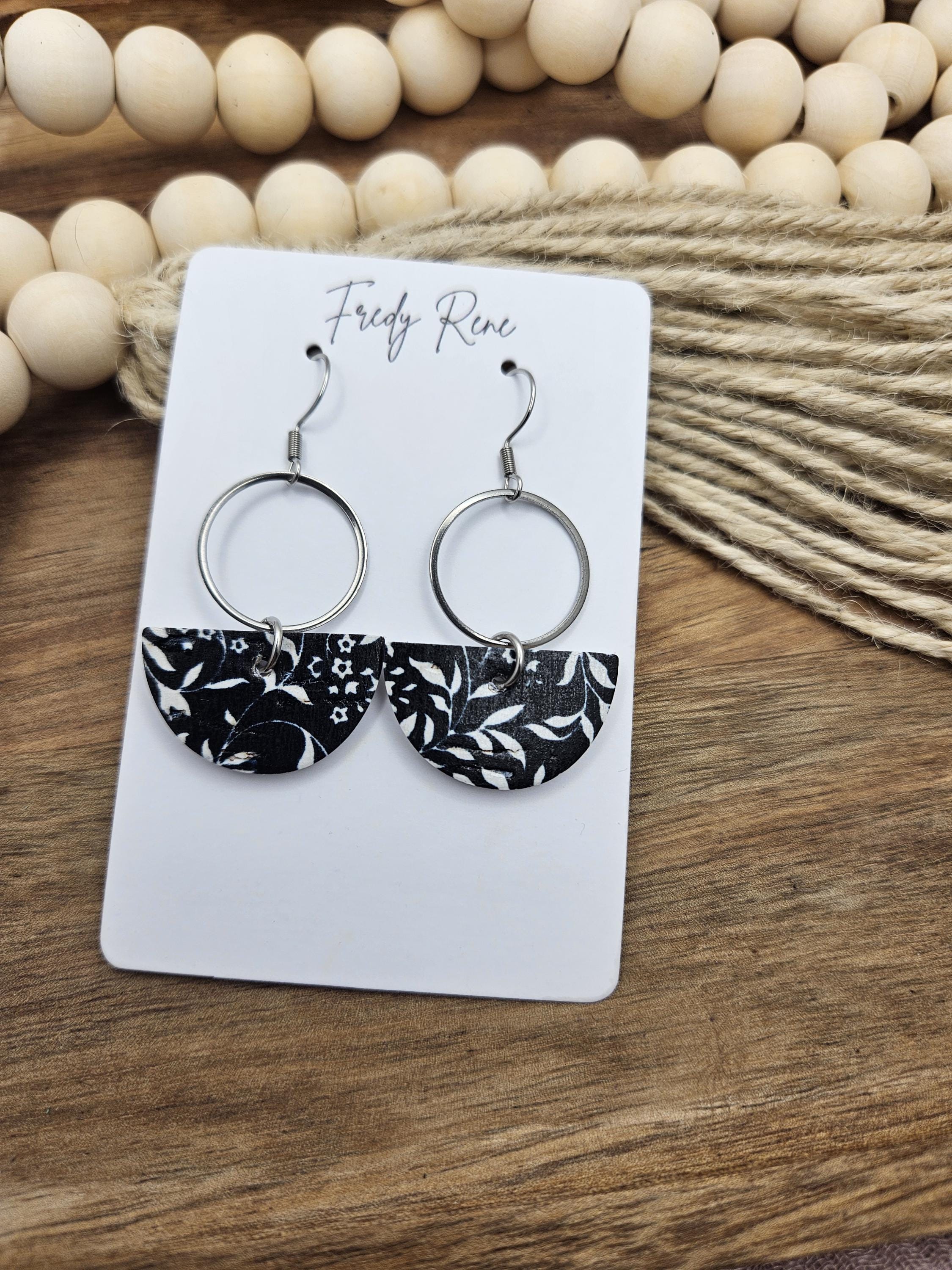 Black & White Floral Cork Earrings with Genuine Leather Backing - Thumbnail 5