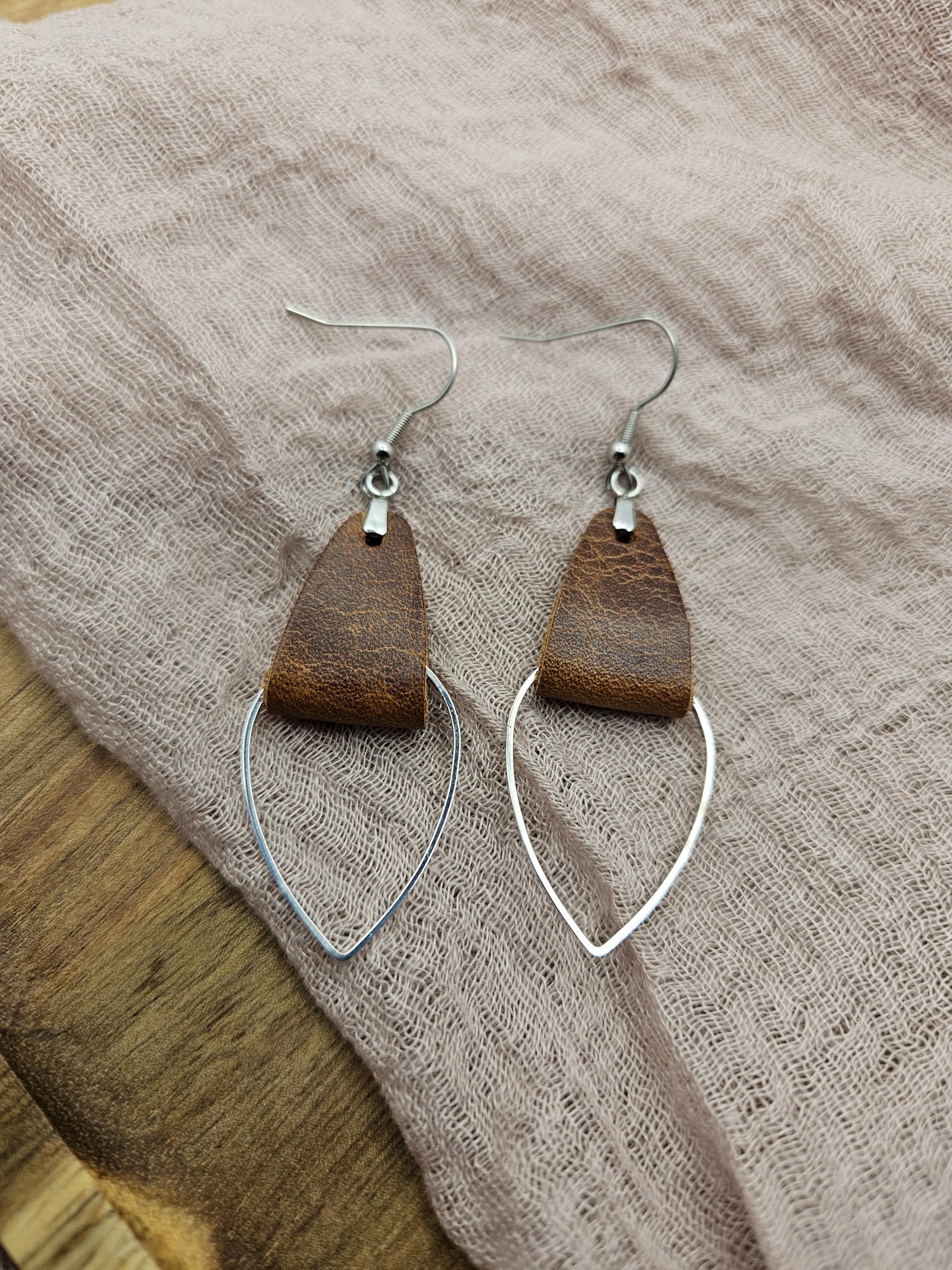 Brown Leather & Metal Teardrop Earrings - Thumbnail 3