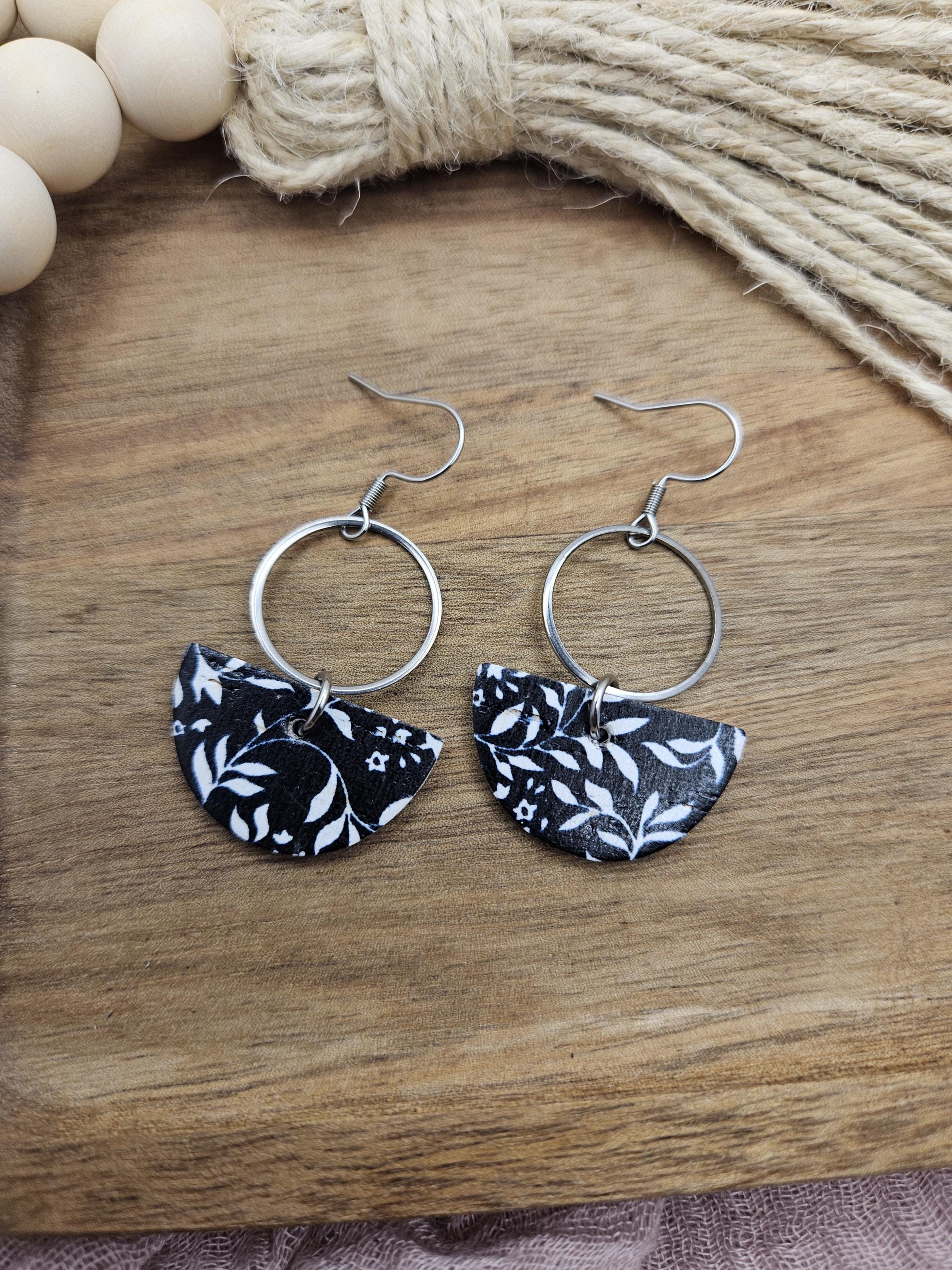 Black & White Floral Cork Earrings with Genuine Leather Backing - Thumbnail 7