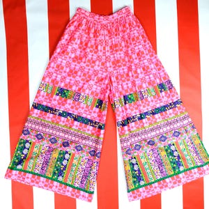 1960s Psychedelic Print Ultra Wide Palazzo Pants