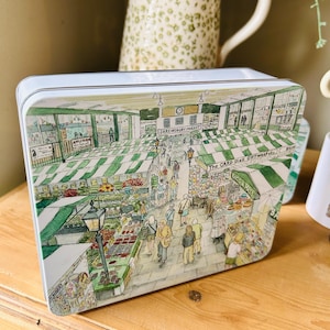 Grande contenitore in latta con design Shrewsbury Market 8"x6"
