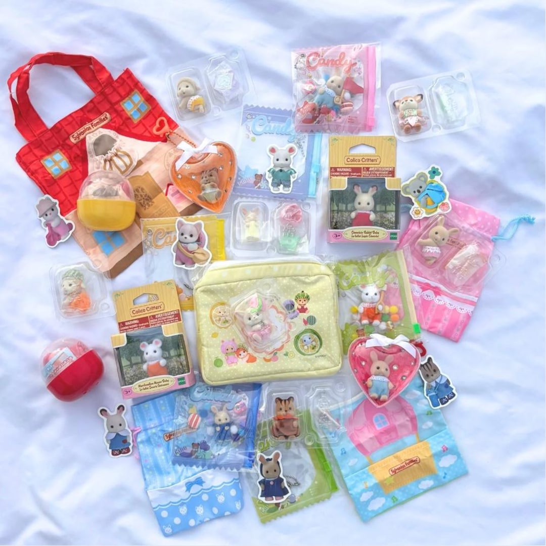 Calico Critters/sylvanian Families Blind Boxes! More Info in Description