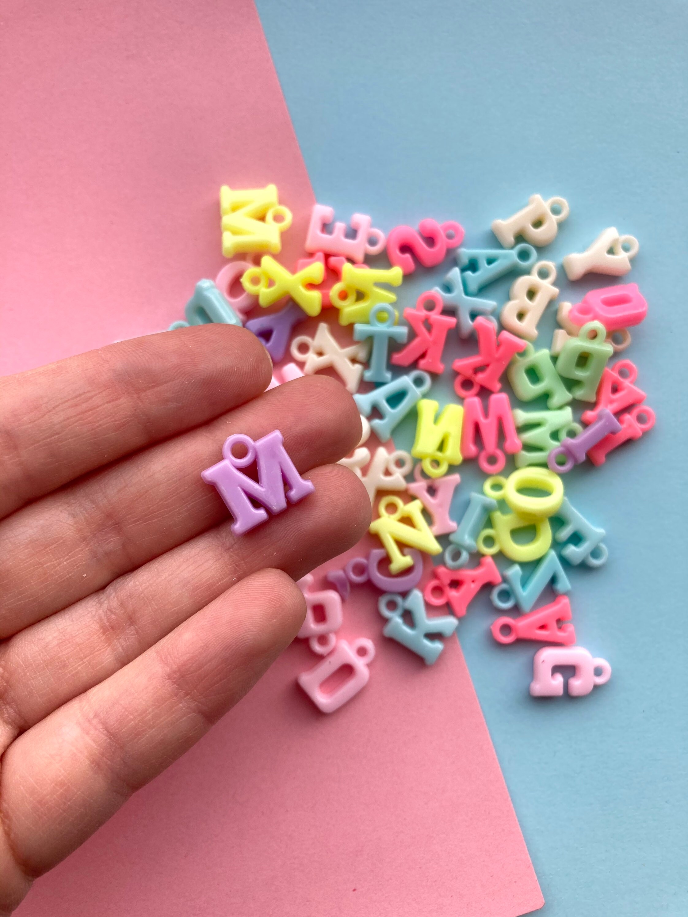 100Pcs Acrylic Letter A Alphabet Silicone Beads Vowel Letter Beads