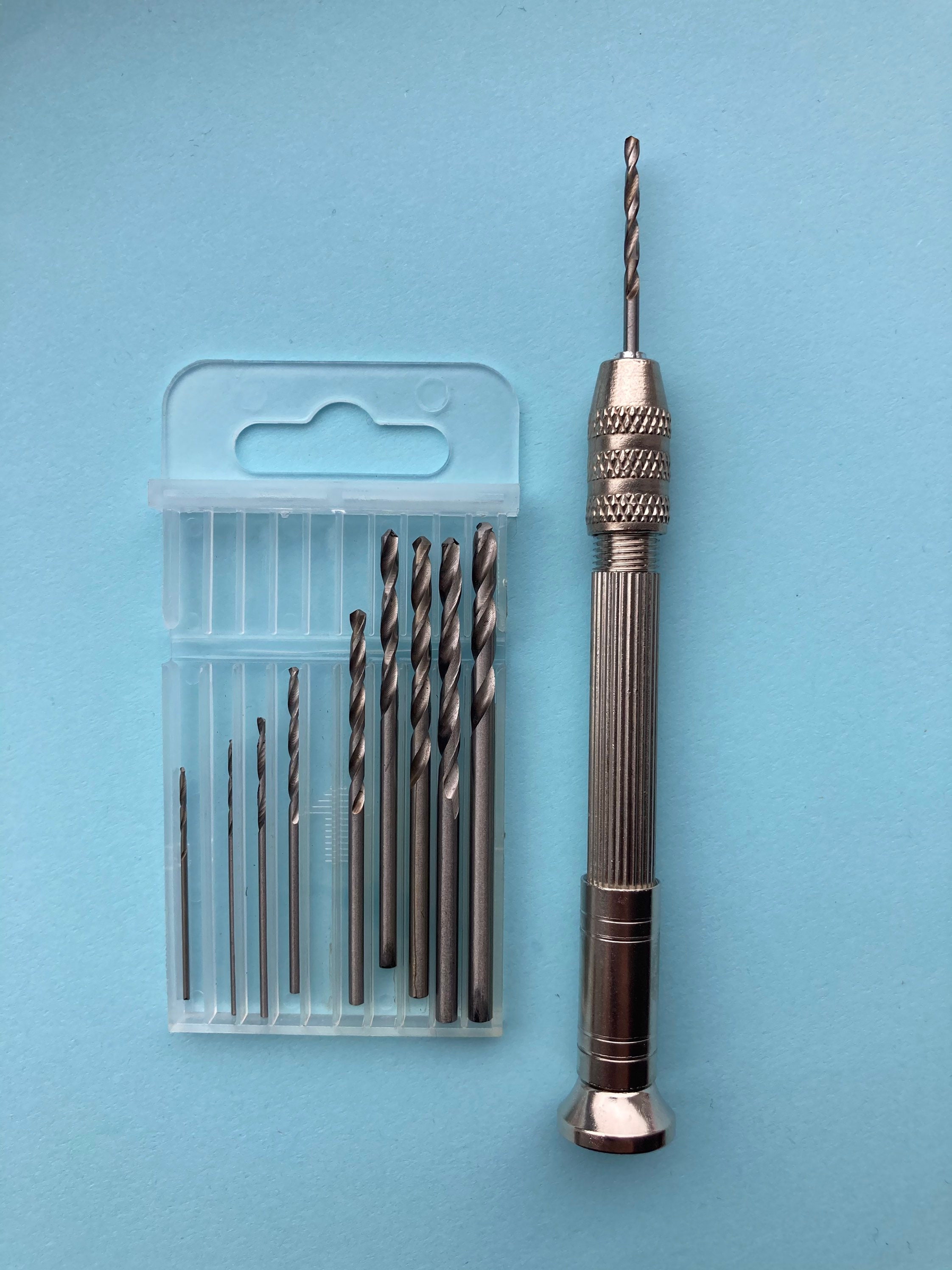 Tool Review : Hand Drills for Resin and Polymer Clay Jewelry / The