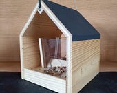 Modernes Vogelhaus | große Futterstelle zum Ausfahren | wetterfestes Dach | handgemacht aus Fichte