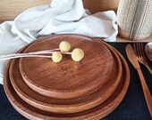 Gedrechselte Platzteller Akazie | Holz Teller | Dekoschale handgemacht im Bregenzerwald | Upcycling aus Holzresten