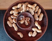 Gedrechselte Kleine Obstschale Walnuss | Knabberschale handgemacht im Bregenzerwald | Upcycling aus Holzresten