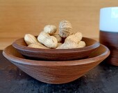Gedrechselte Holzschale Walnuss | Dipschale | Schmuckschale handgemacht im Bregenzerwald | Upcycling aus Holzresten