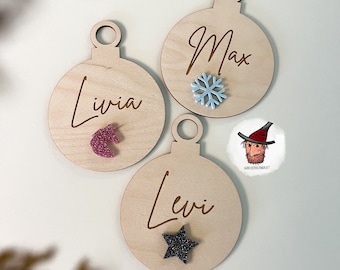 Personalisierter Tannenbaumanhänger mit Name und farbigen Motiv aus Holz | Christbaumschmuck | Weihnachtsdeko | Geschenkidee Weihnachten