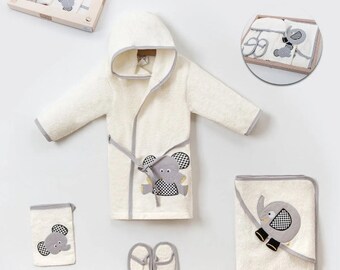 Baby bathrobe set / Baby shower