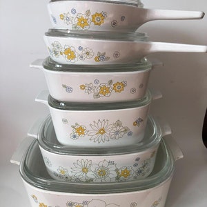 Corningware Yellow Flower Bouquet Floral Saucer to 4.5L
