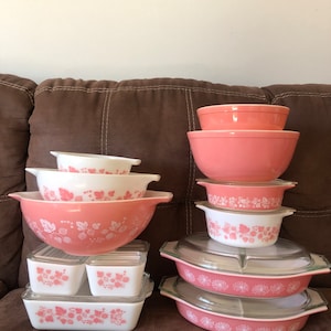 Pyrex Pink Gooseberry & pink Casserole, Fridgies, mixers, divided dish