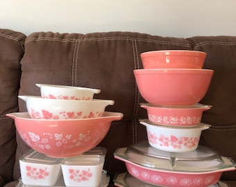 Pyrex Pink Gooseberry & pink Casserole, Fridgies, mixers, divided dish