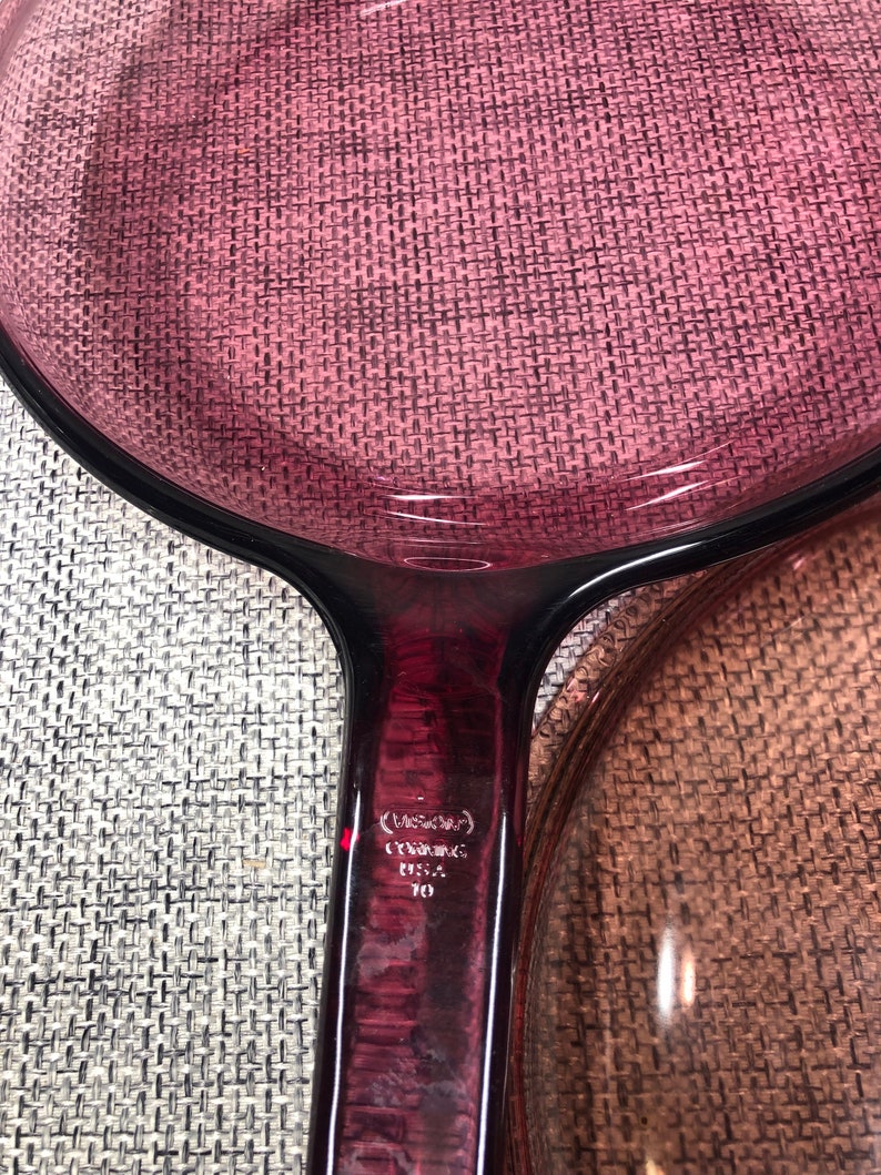 Vision Cranberry 11 diameter Skillet with matching Pyrex glass lid zdjęcie 3