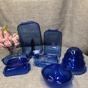 Pyrex blue Rectangle 3qt, 2qt, square 2qt, pie plate, bread loaf, round casserole, mixers bakeware dishes