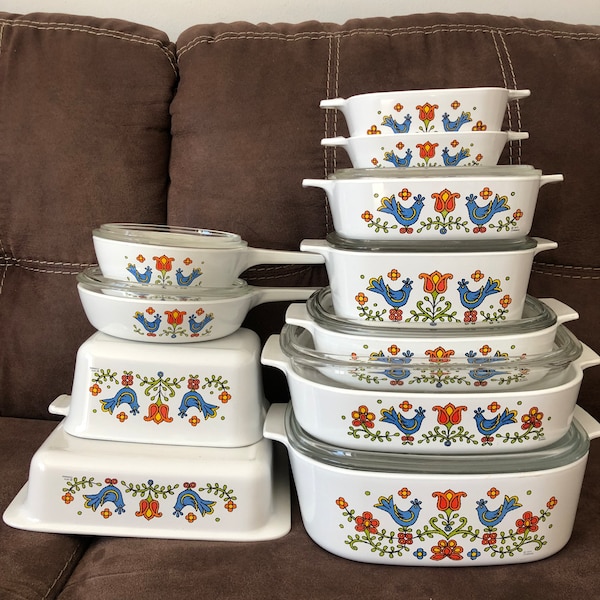 Corning ware Friendship dishes various sizes