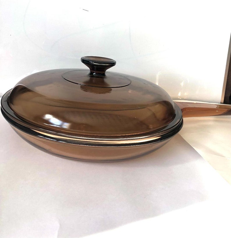 Vision Amber Cookware from 0.5L 1L 1.5L 2.5L 5L pot Fry pans, Saucers, Skillet, 10" fry pan W/lid L