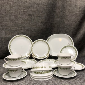 Corelle Crazy Daisy Spring Blossom dinner, luncheon, desert plates, saucer, mugs, platter, sugar bowl, creamer