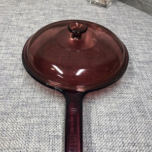 Vision Cranberry 11 diameter Skillet with matching Pyrex glass lid zdjęcie 5