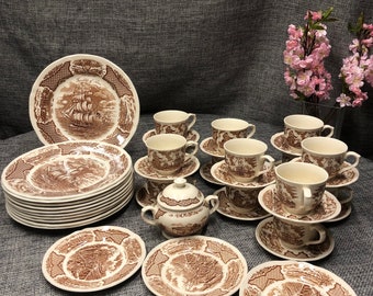 Alfred Meakin Staffordshire Fair Winds Dinner, desert plates, Saucers, mugs England made Dishwasher Microwave safe