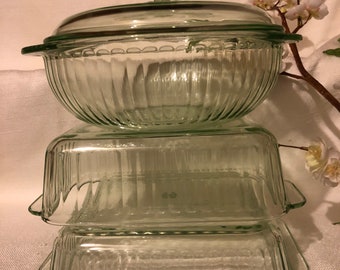 希少レア品 未使用 クランベリー　PYREX 2L3L セット　ベイク皿 Pyrex Green Bakeware Various Sizes - Etsy