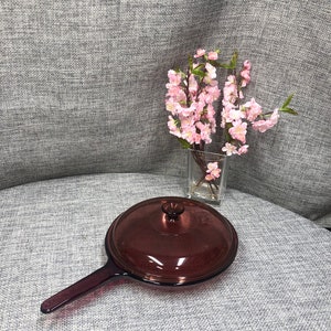 Vision Cranberry 11 diameter Skillet with matching Pyrex glass lid zdjęcie 1