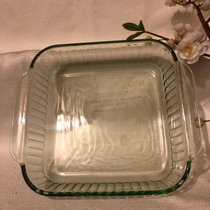 Pyrex green bakeware various sizes square dish