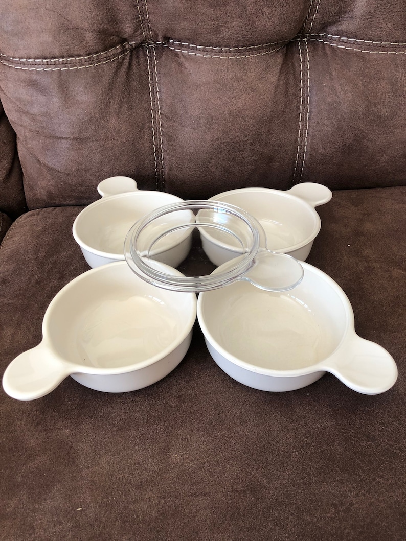 Corning ware White Grab it bowls p-150-b Original Version made in USA 4 bowls+ 1 glass lid