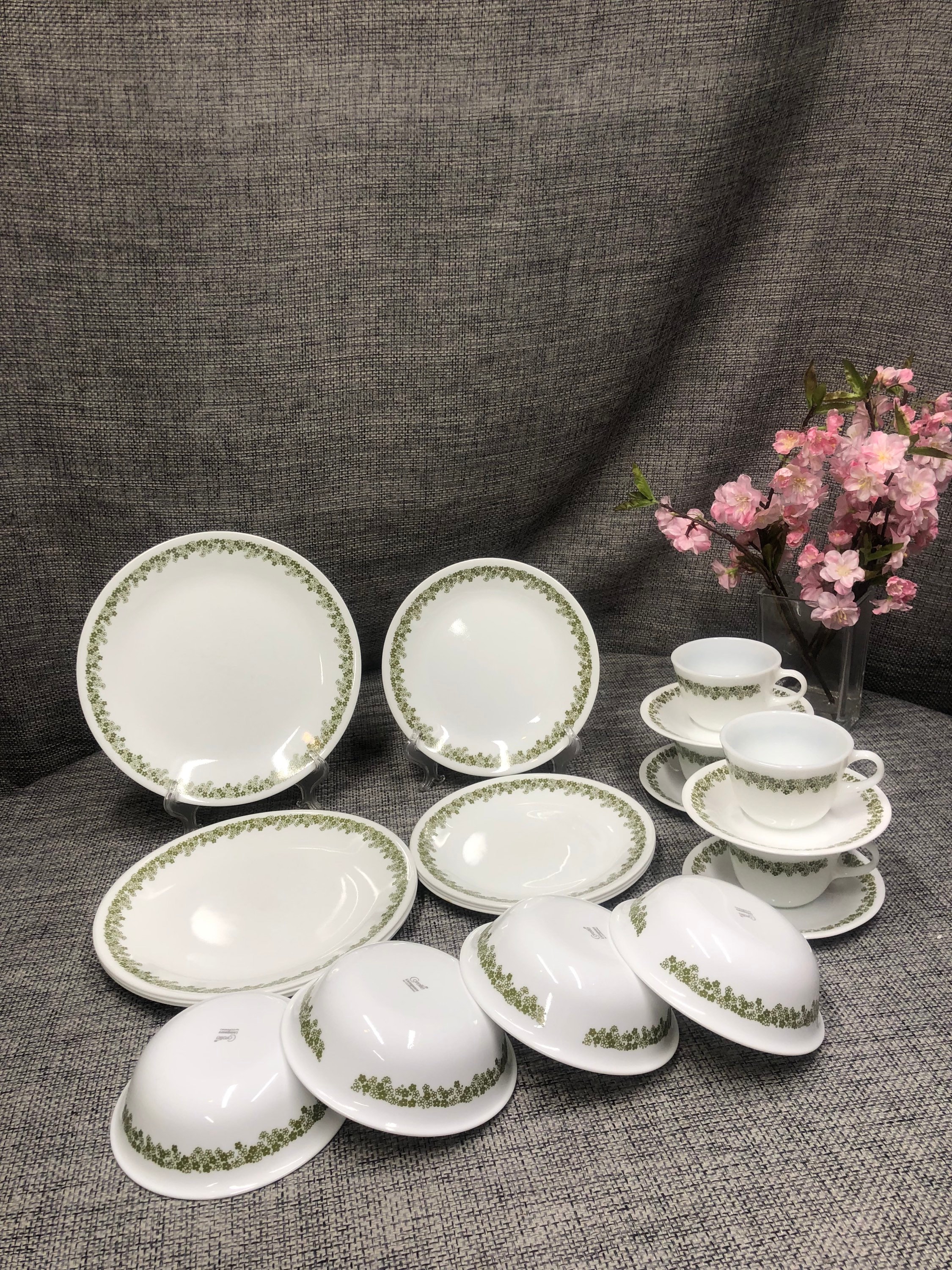 コレール クレイジーデイジー スプリングブロッサム ディナーウェア