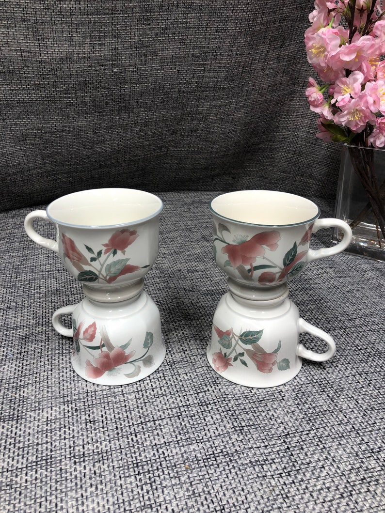 Mikasa Silk Flower Dinner, Luncheon plates, soup bowls, mugs, saucers, platter, casserole dish, soup Tureen lid, etc. 4pcs mugs