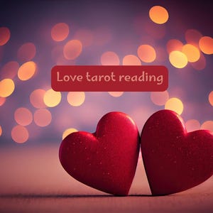 Lettura dei tarocchi sull&#39;amore e sulle relazioni: chiarezza romantica