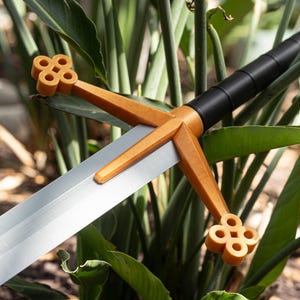 Claymore Sword 3D Printed: Dark Souls, Elden Ring Life-Size Prop (Kit)