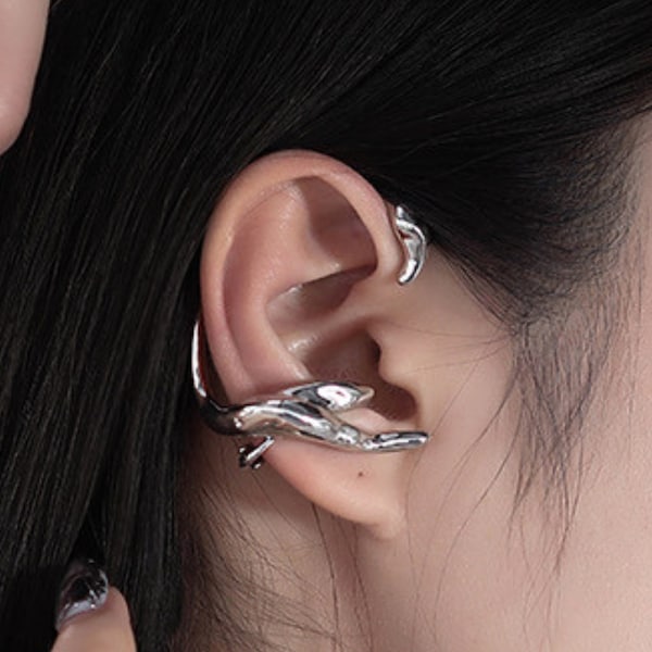 Futuristic Silver Ear Wrap • Liquid Metal Ear Cuff No Piercing • Minimal Ear Climber • Full Ear Earrings • Futuristic Jewelry • Ear Crawler