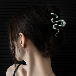 Unique Snake Metal Hair Clip • High Quality Metal Hair Claw • Halloween Hair Claw Clip • Grunge Hair Claw • Party Event Hair Clip