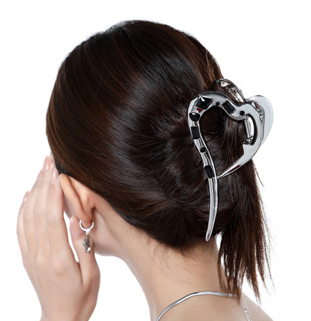 Metal Heart Hair Claw Silver Hair Claw Clip for Thin and Thick Hair