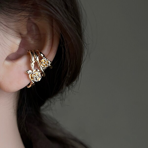 Rose Ear Cuff No Piercing • Flower Ear Cuffs • Gold Ear Cuff • Rose Earrings • Roses Ear Climber • Ear Wrap • Modern Wedding Jewelry