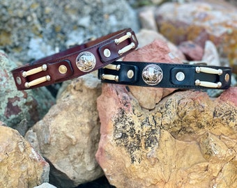 Buffalo nikkel halsband- bruin lederen halsband - zuidwestelijke halsband - luxe halsbanden - aangepaste lederen halsbanden - inheemse halsband