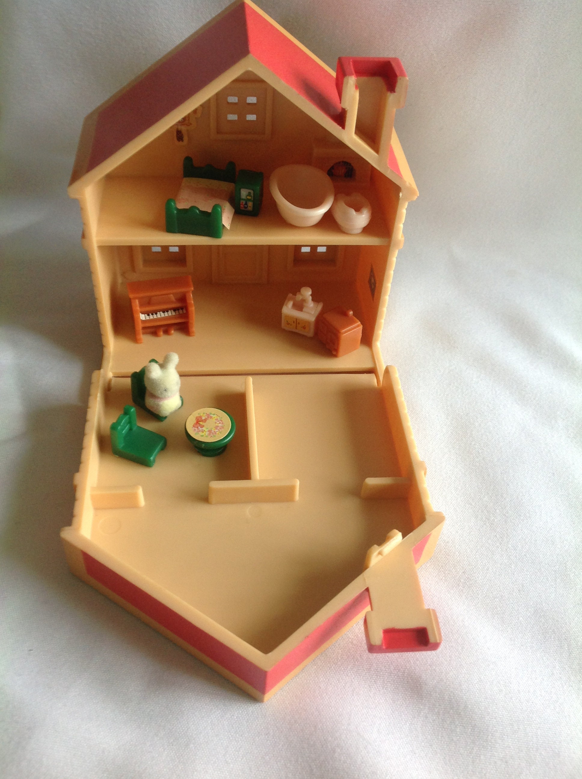 Famiglia Silvaniana Calico Critters Famiglia Di Animali Silvanian Families Calico Critters MI-91 - Carretto Hamburger Giapponese Carretto Hamburger Silvaniane