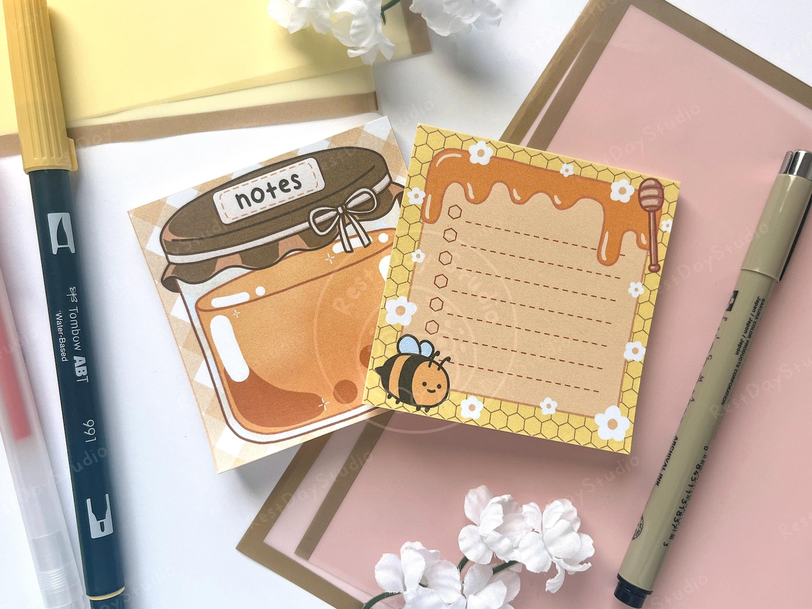Cute Honey Bee 3x3 Small Sticky Note Kawaii Aesthetic Handmade ...