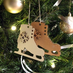 Christmas skates. Set of 4. Christmas tree and home decoration, laser cut cardboard, party decor, holiday decor, winter decor, party supply image 3