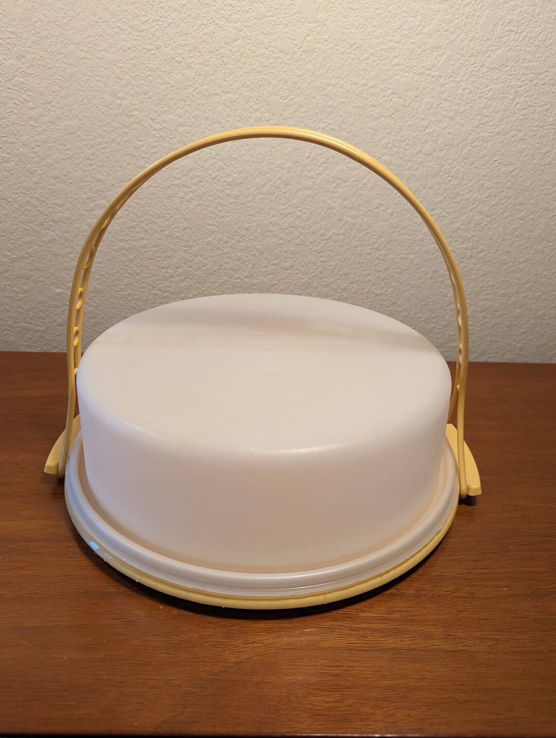 Choice of Vintage Tupperware Cake Carriers With Handles Etsy