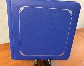 Creative Memories 7x7 Blue Album with 12 white pages