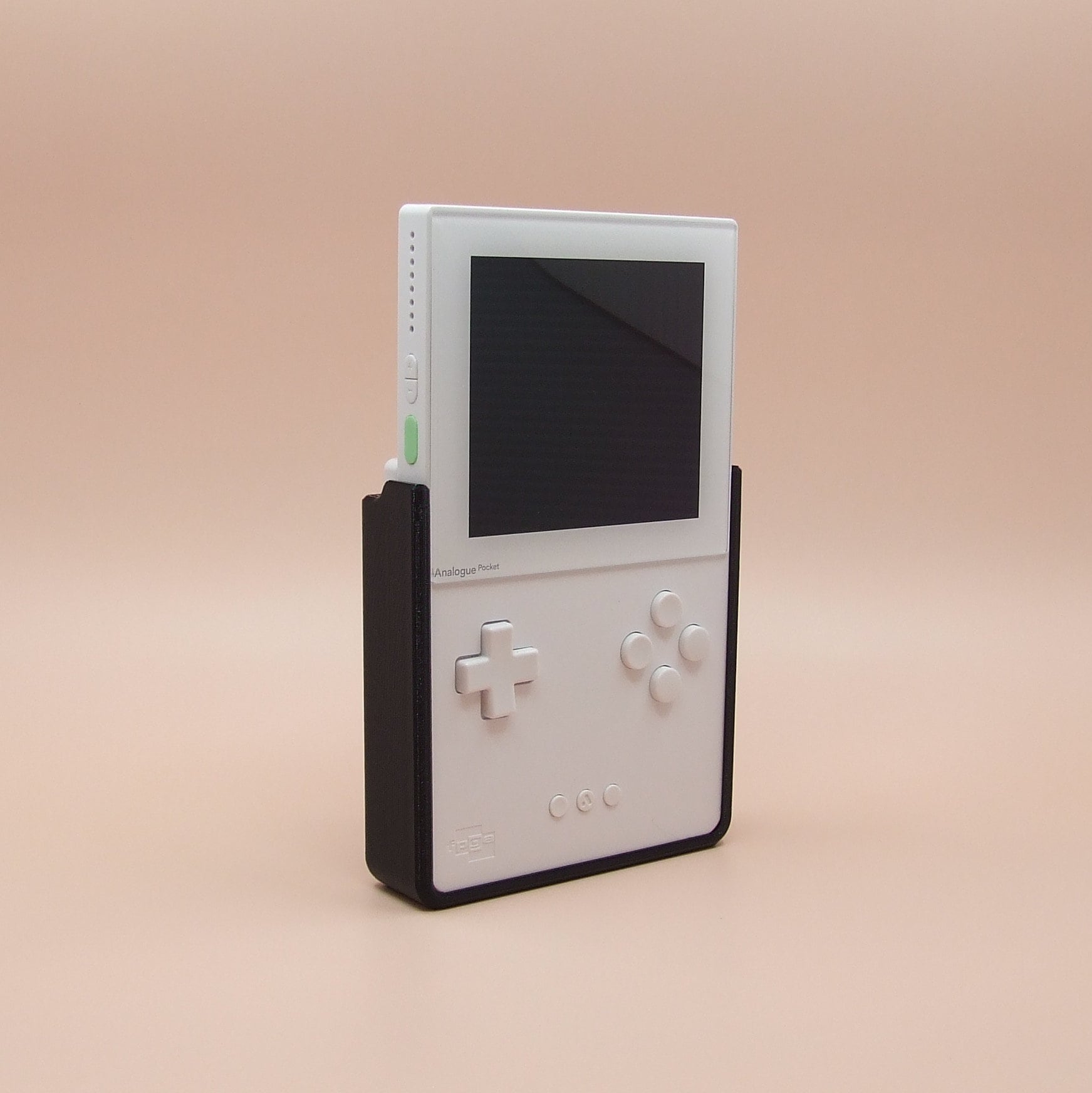 The Analogue Pocket: The Definitive Game Boy Handheld?