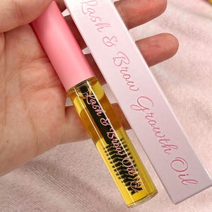 All Natural Eyelash And Eyebrow Growth Serum Oil Hexane Free Organic Vegan & Cruelty Free  Eyelash Oil