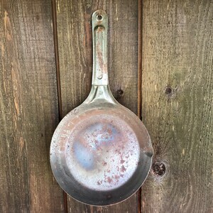 Cold Handle Cowboy Skillet - 42