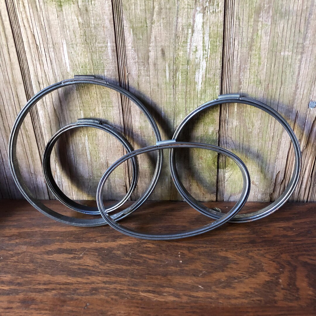 Set of 4 Vintage Metal Spring Embroidery Hoops - Etsy