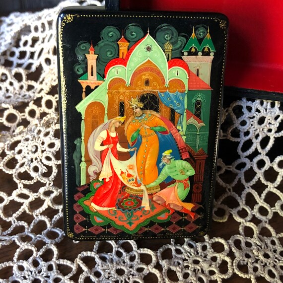 Russian Folk Art Hand Painted Medium Lacquer Box … - image 1